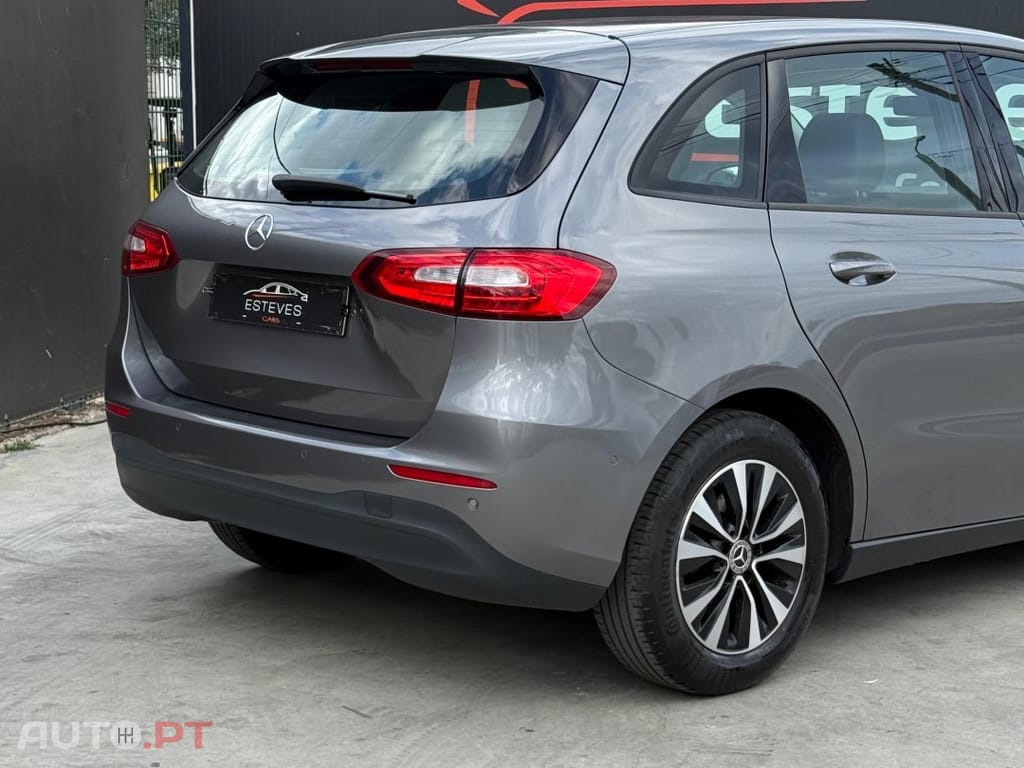 Mercedes-Benz B 180 d Style