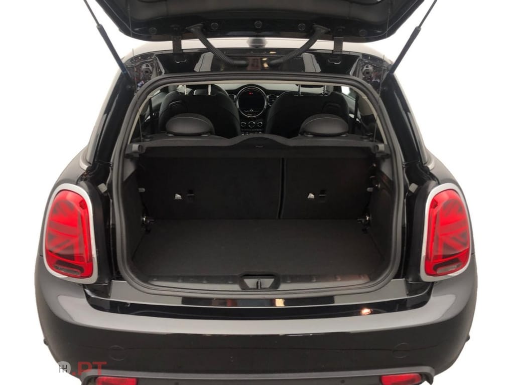 MINI Electric Cooper SE Premium Plus Edition