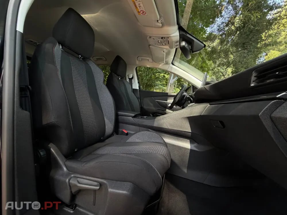 Peugeot 3008 1.2 PureTech Allure Pack EAT8
