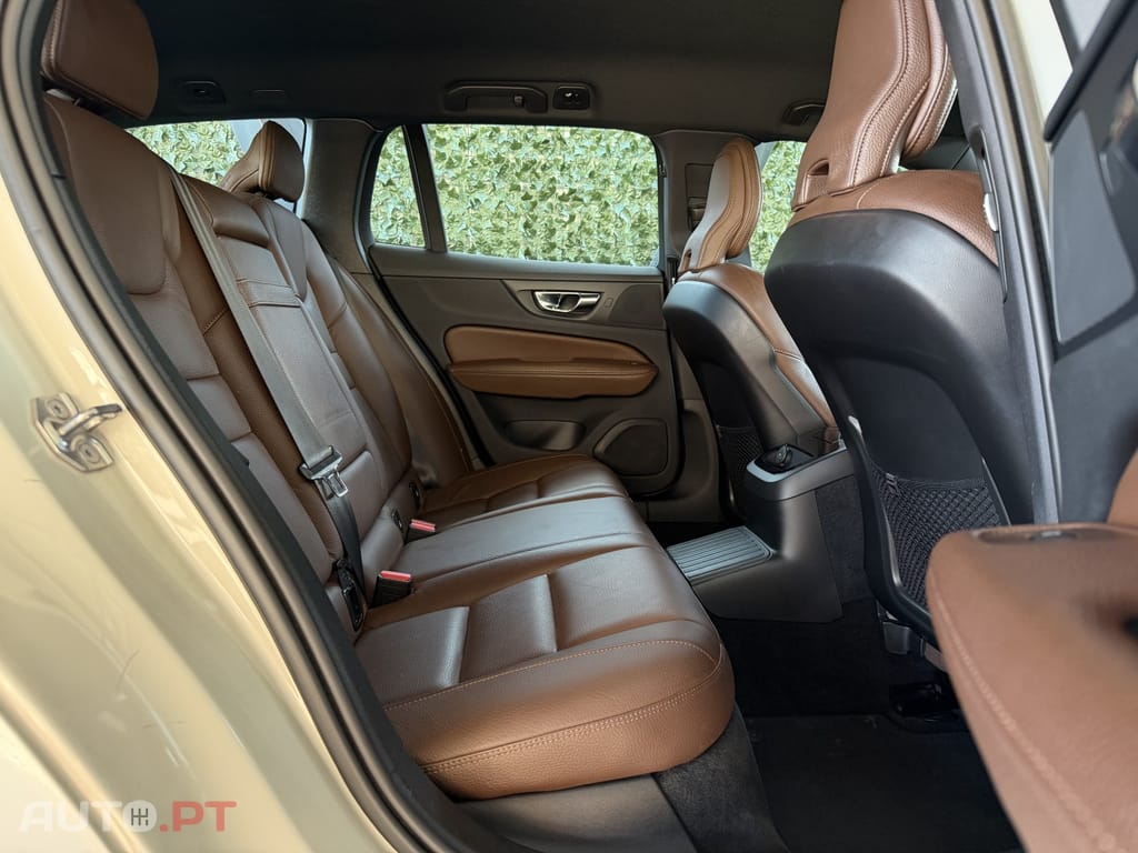 Volvo V60 2.0 T6 AWD TE R-Design
