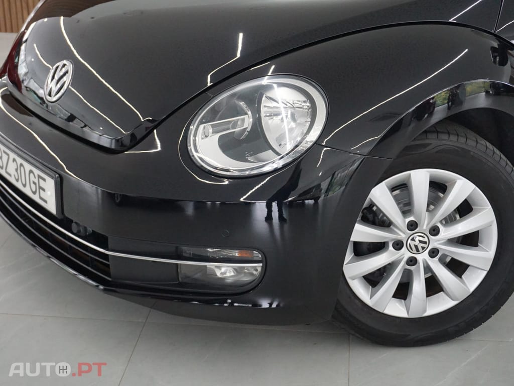 Volkswagen New Beetle 1.2 TSI BlueMotion Technologie Design