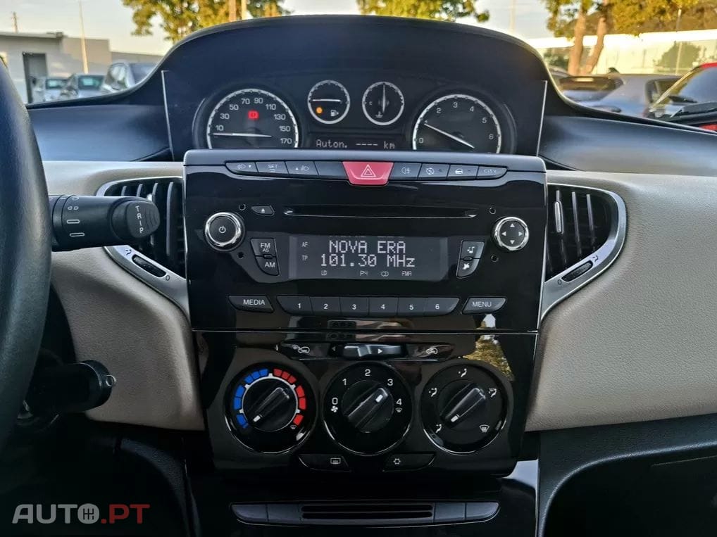 Lancia Ypsilon 1.2 S&S Fashion