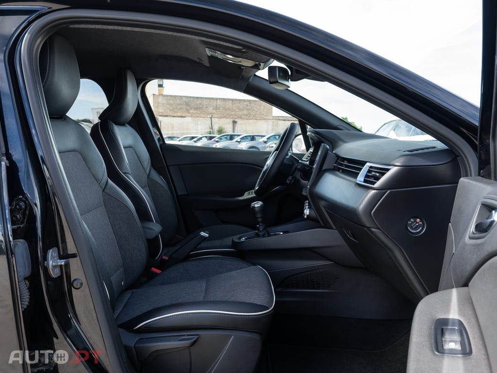 Mitsubishi Colt 1.0 MPI-T Launch Edition