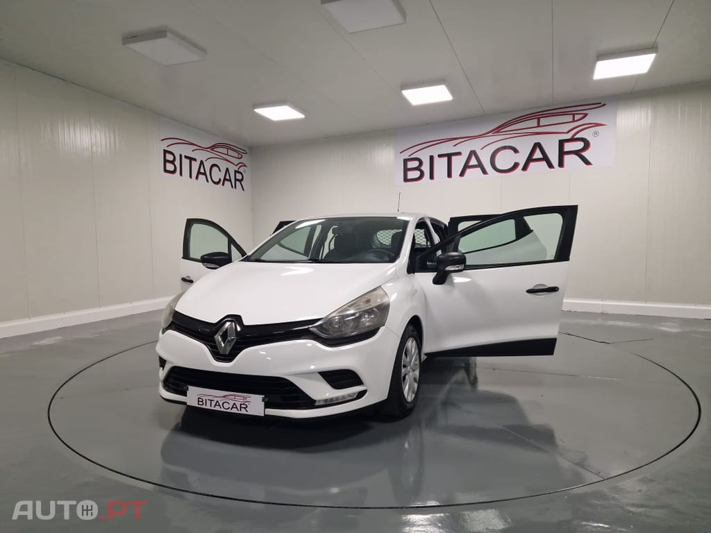 Renault Clio SOCIETE 1.5 DCI ZEN IVA DEDUTÍVEL