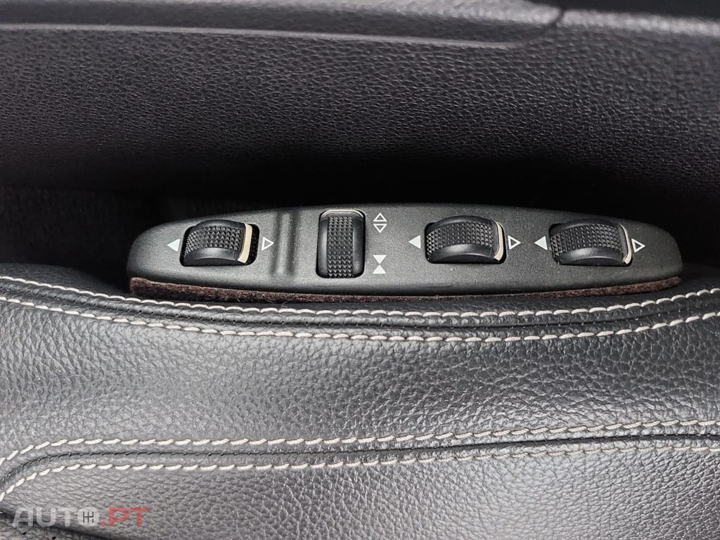 Mercedes-Benz E 220 CDI Avantgarde BlueEfficiency