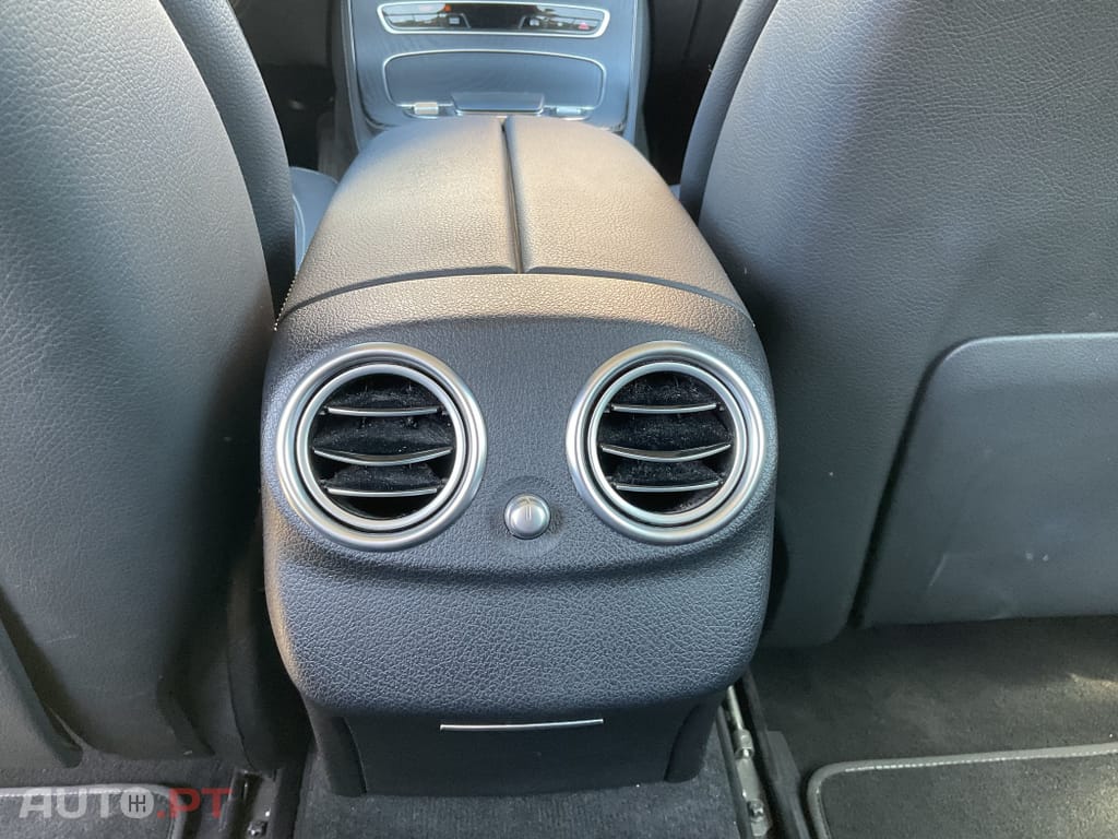Mercedes-Benz E 300 de Avantgarde