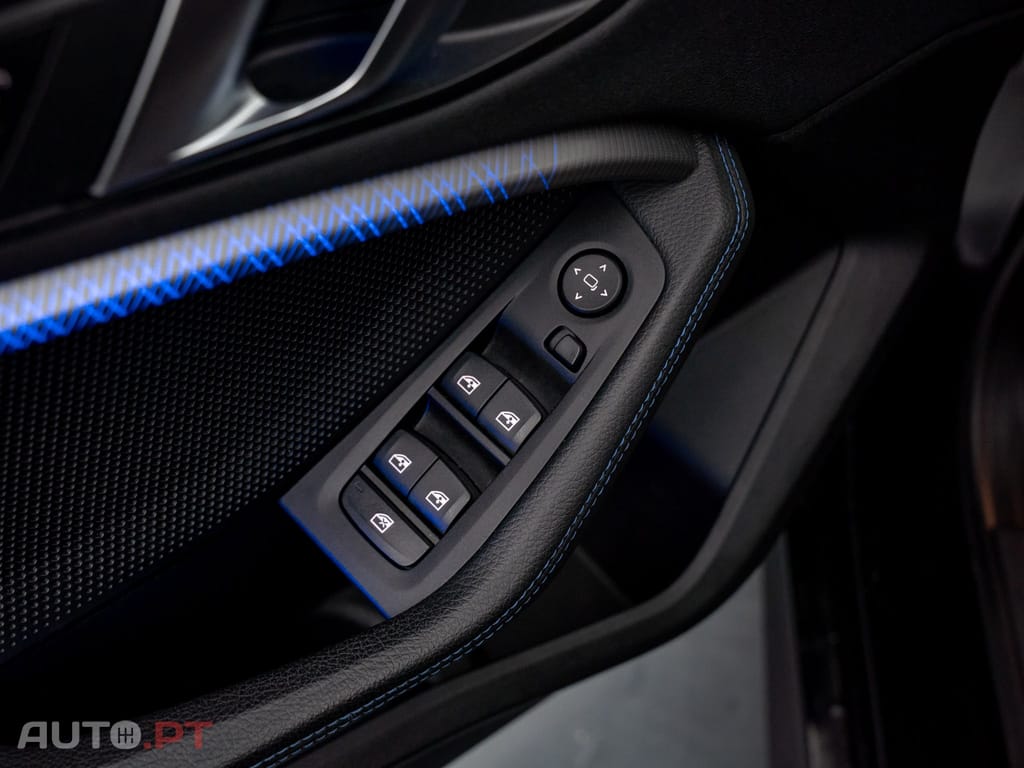 BMW 216 d Pack Desportivo M