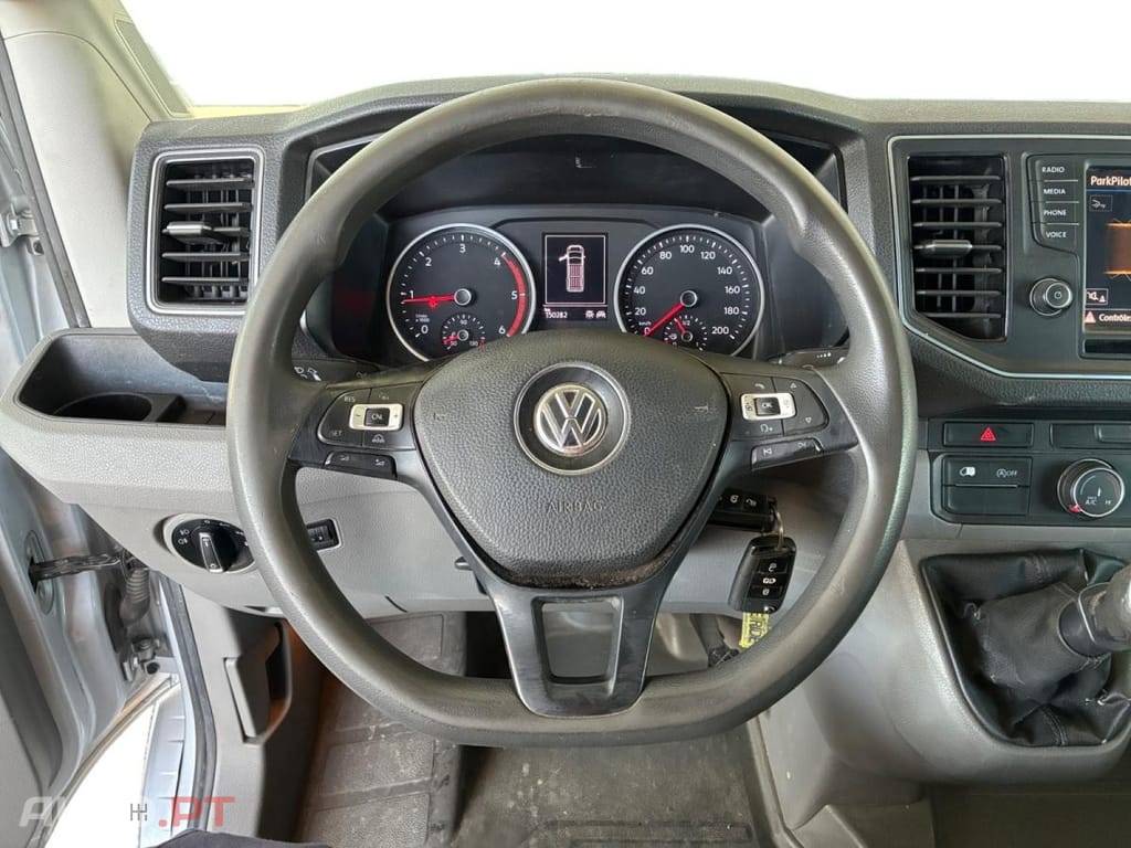 Volkswagen Crafter 2.0 TDI L3H3 Business Line Plus
