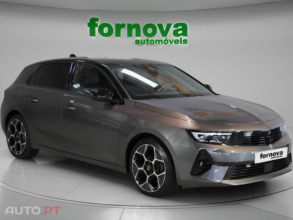 Opel Astra 1.2 T GS Aut.