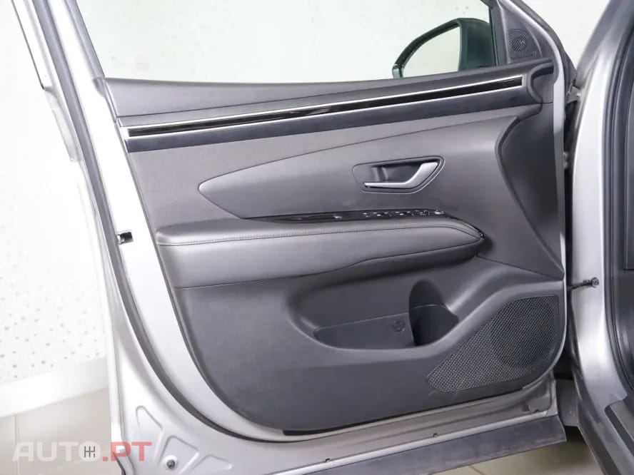 Hyundai Tucson 1.6 T-GDI HEV Vanguard