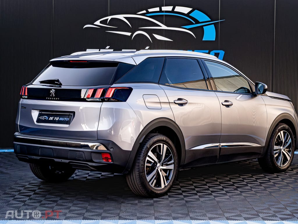 Peugeot 3008 1.5 BlueHDi Allure Pack