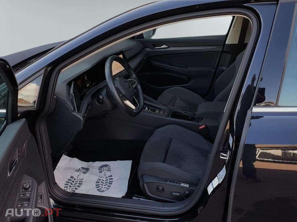 Volkswagen Golf 1.4 eHybrid DSG Style 