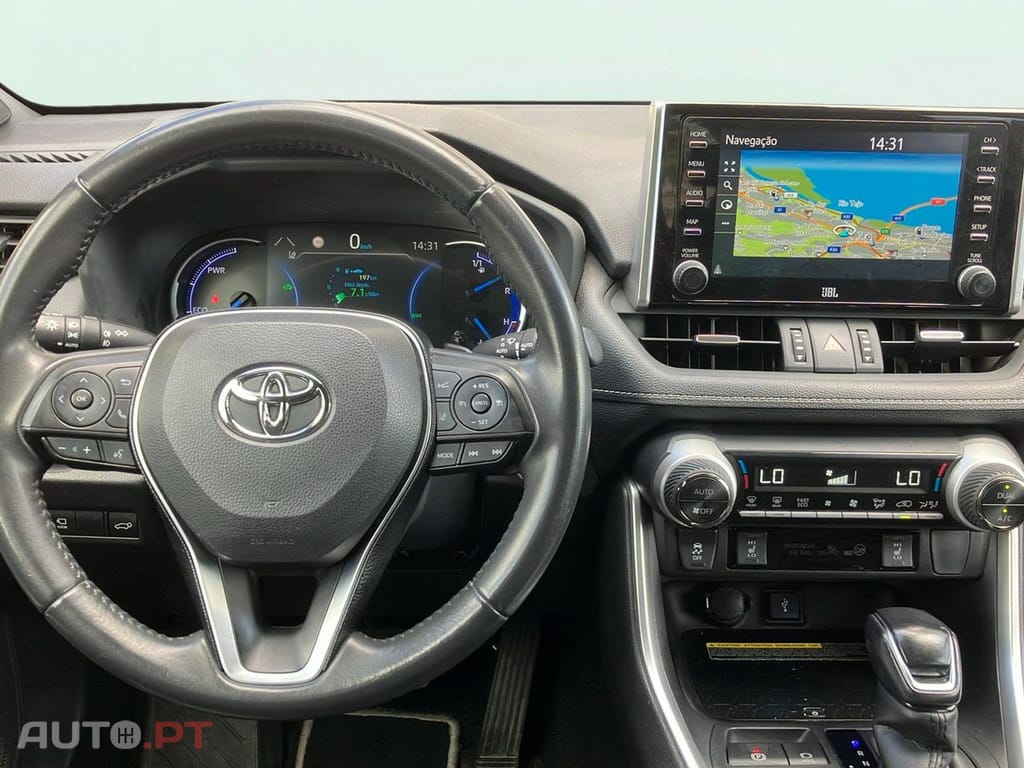 Toyota RAV4 2.5 HDF Black Edition