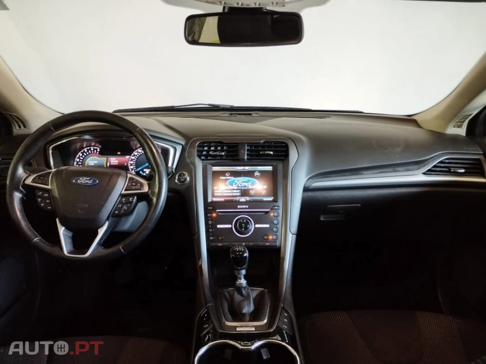 Ford Mondeo SW 1.5 TDCi Titanium