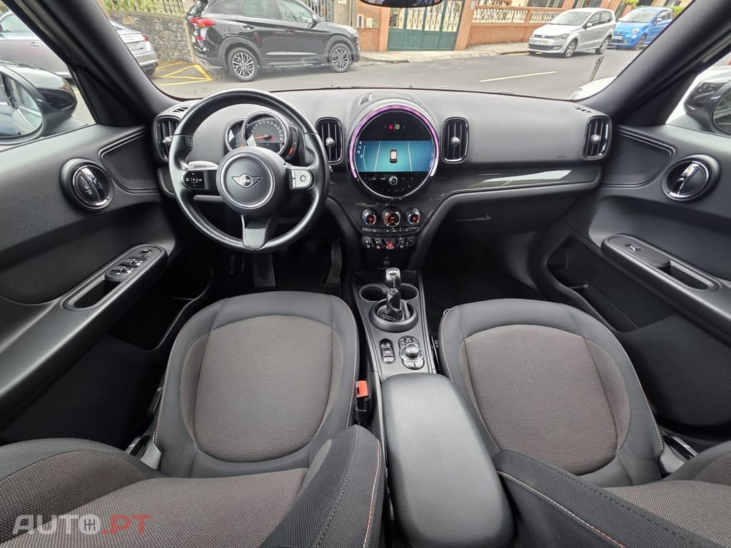 MINI Countryman One D