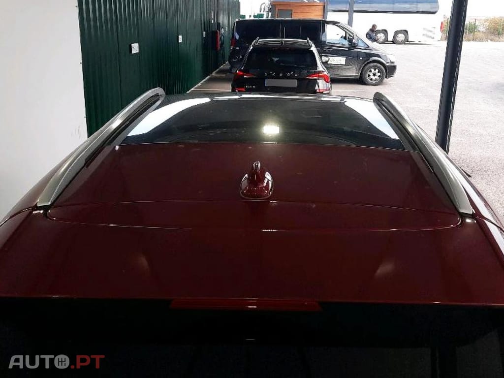 Nissan Qashqai 1.5 dCi N-Connecta J18