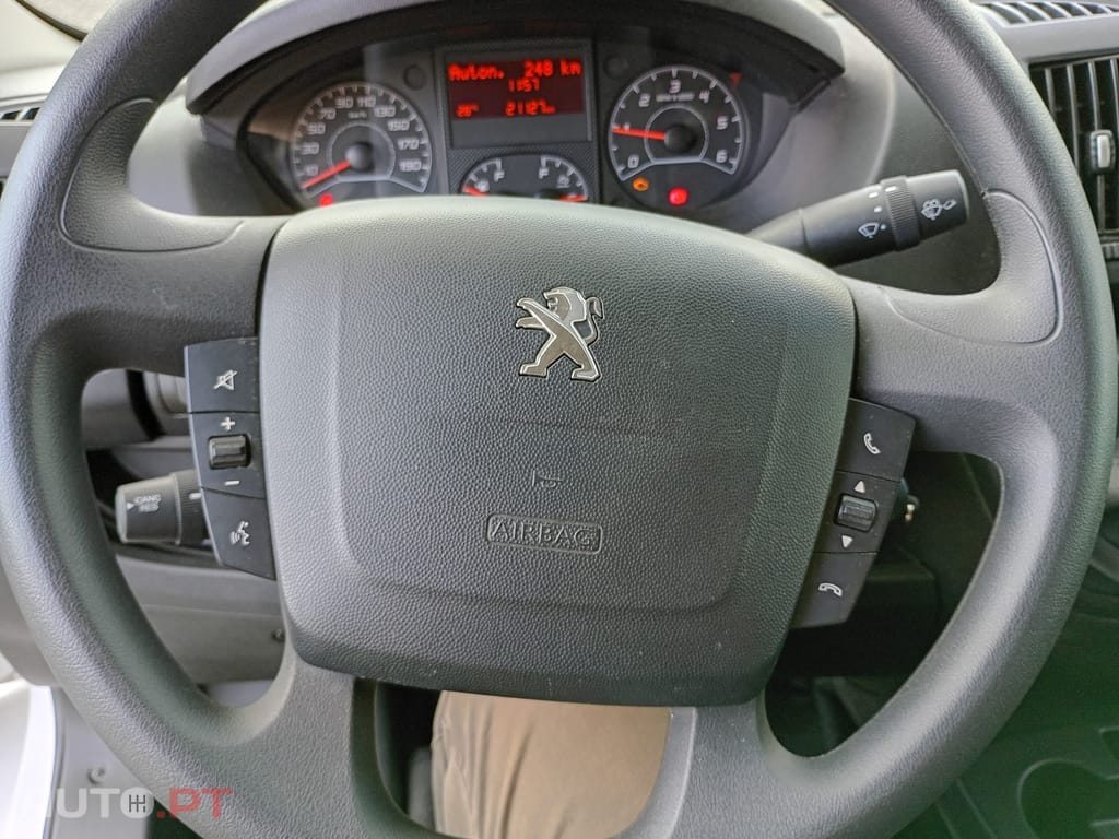 Peugeot Boxer 2.2 BlueHDi 330 L1H1