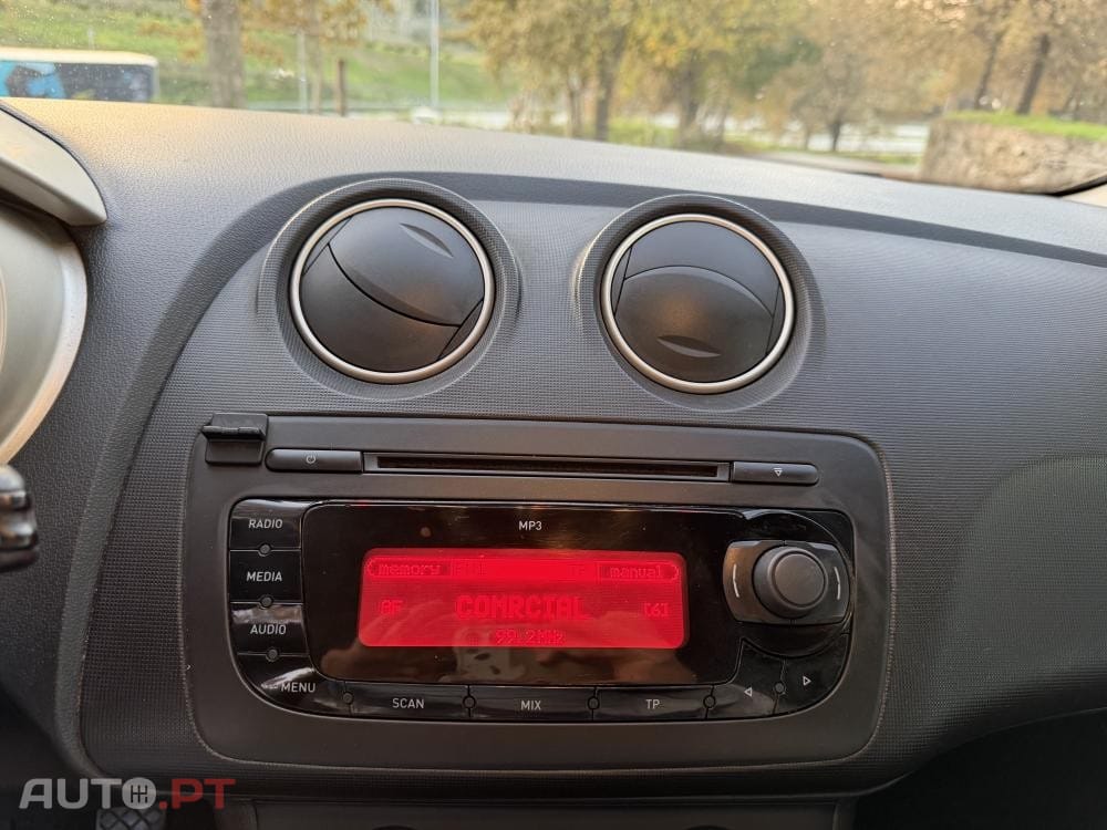 Seat Ibiza SC 1.6 TDi Sport DPF