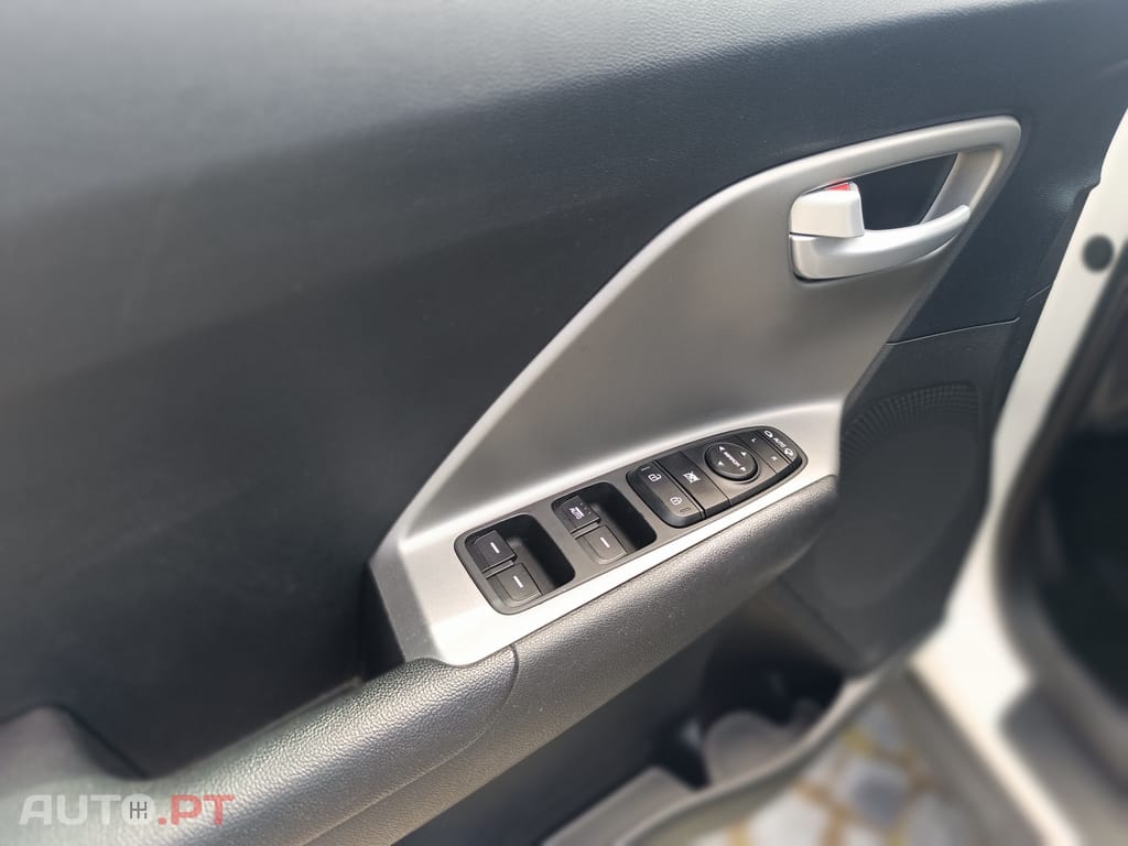 Kia Niro 1.6 GDi PHEV (Plug In) - Nacional