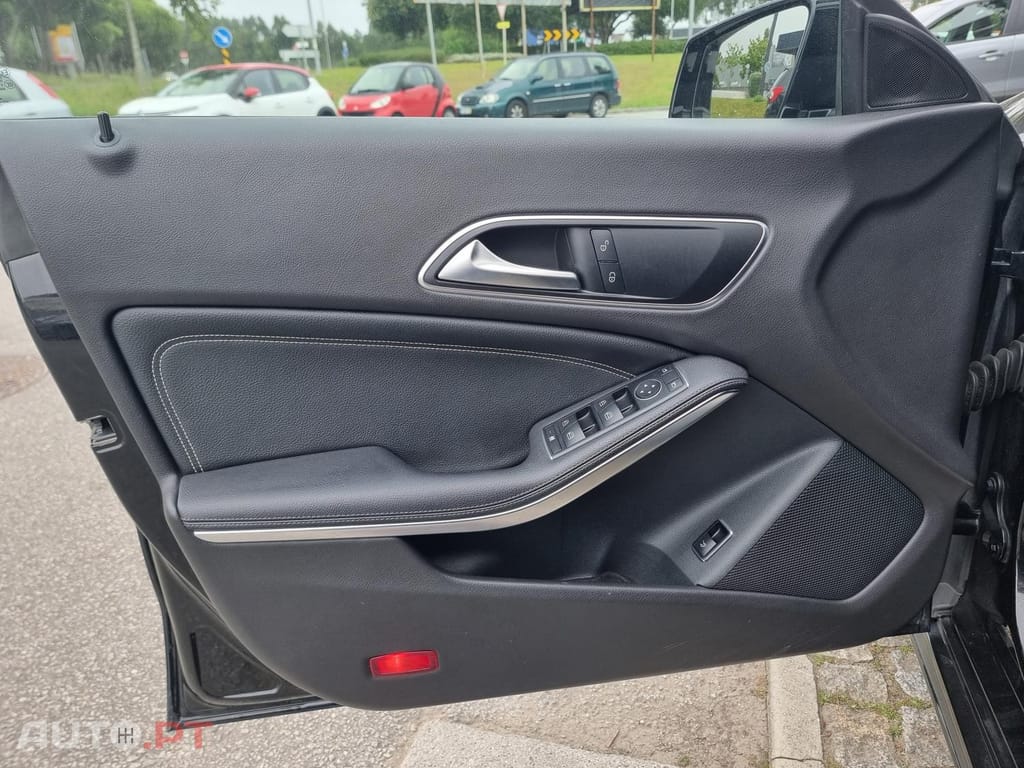 Mercedes-Benz CLA 180 d Urban Aut.