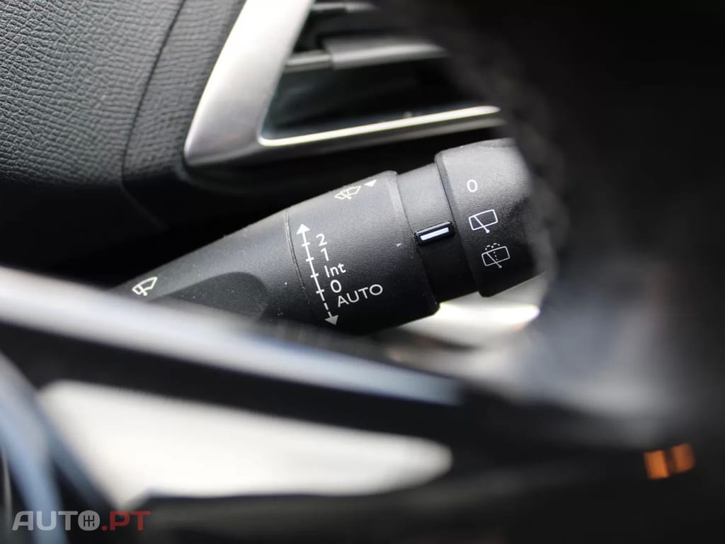 Peugeot 3008 1.6 BlueHDi Active