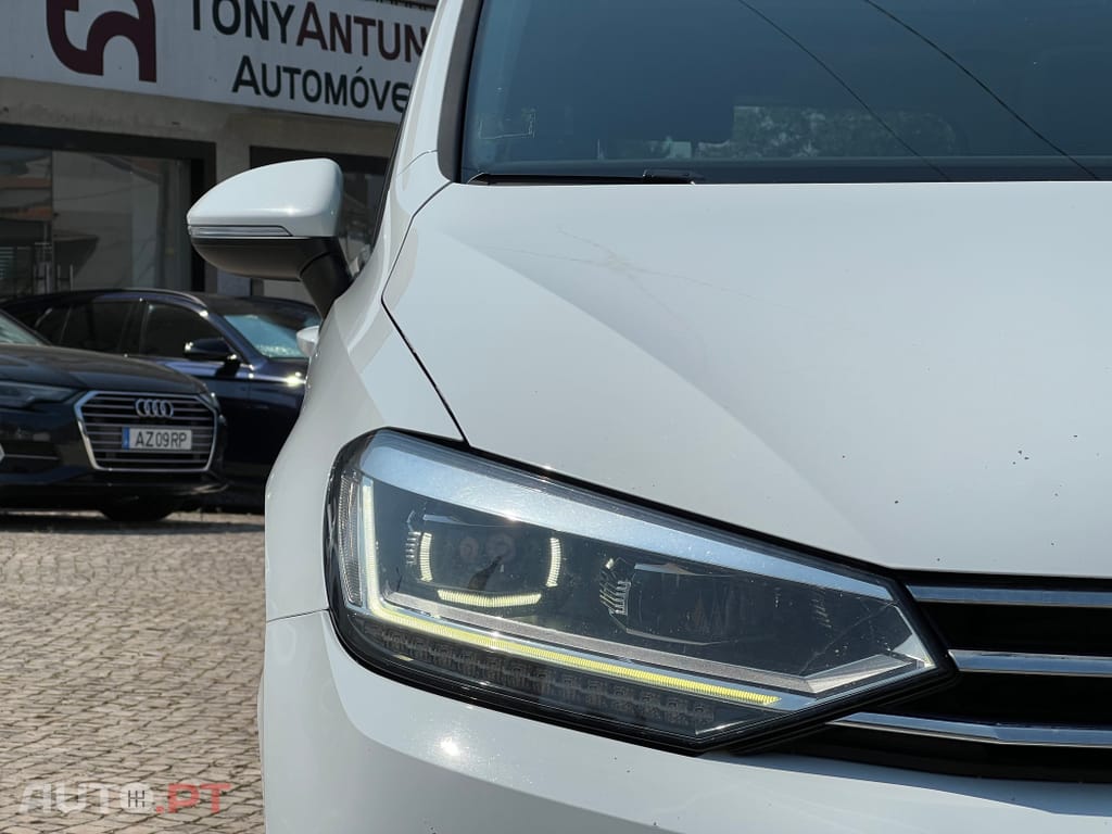 Volkswagen Touran 2.0 TDI Highline DSG