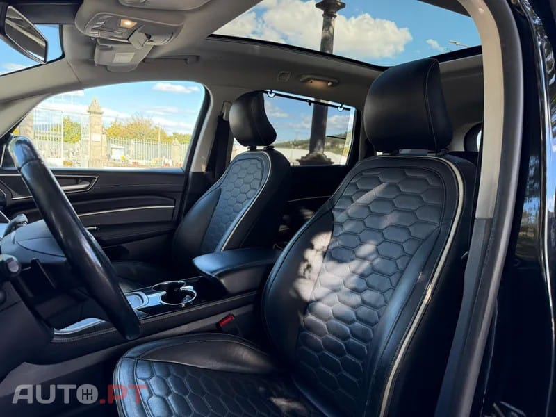 Ford S-Max 2.0 TDCi Vignale Powershift