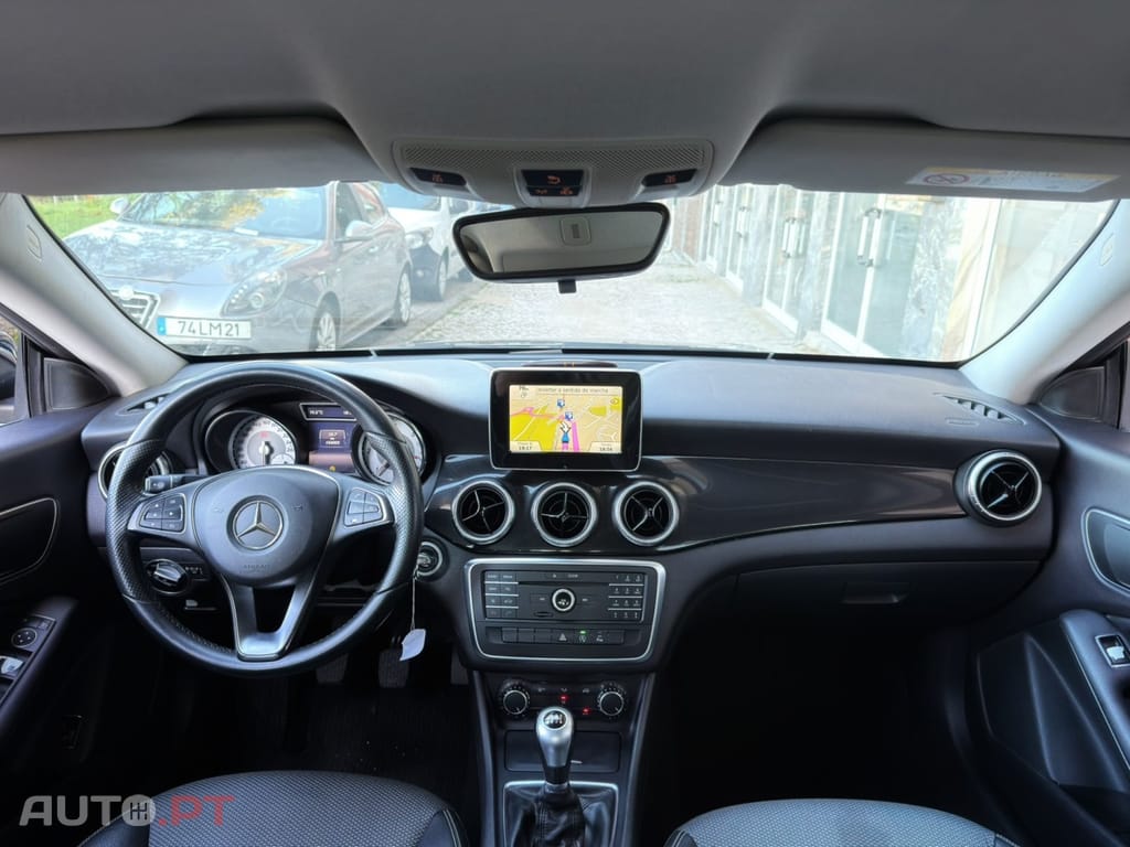 Mercedes-Benz CLA 180 CDi Urban