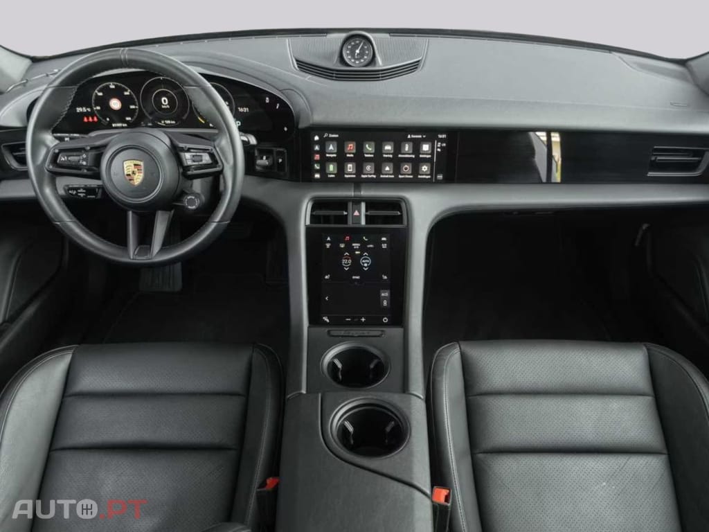 Porsche Taycan I.V.A DEDUTIVEL