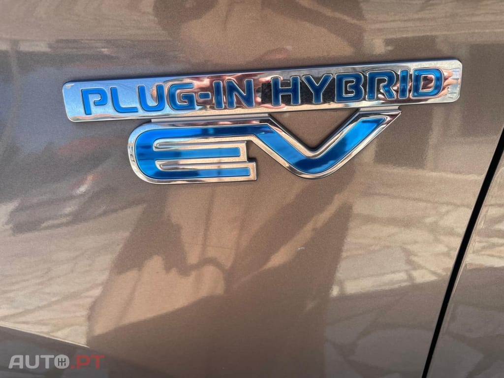 Mitsubishi Outlander 2.0 Intense