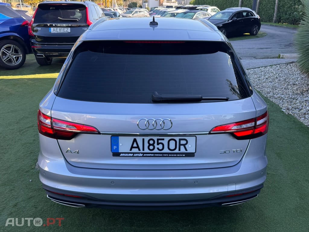 Audi A4 Avant 30 TDI Advanced S tronic