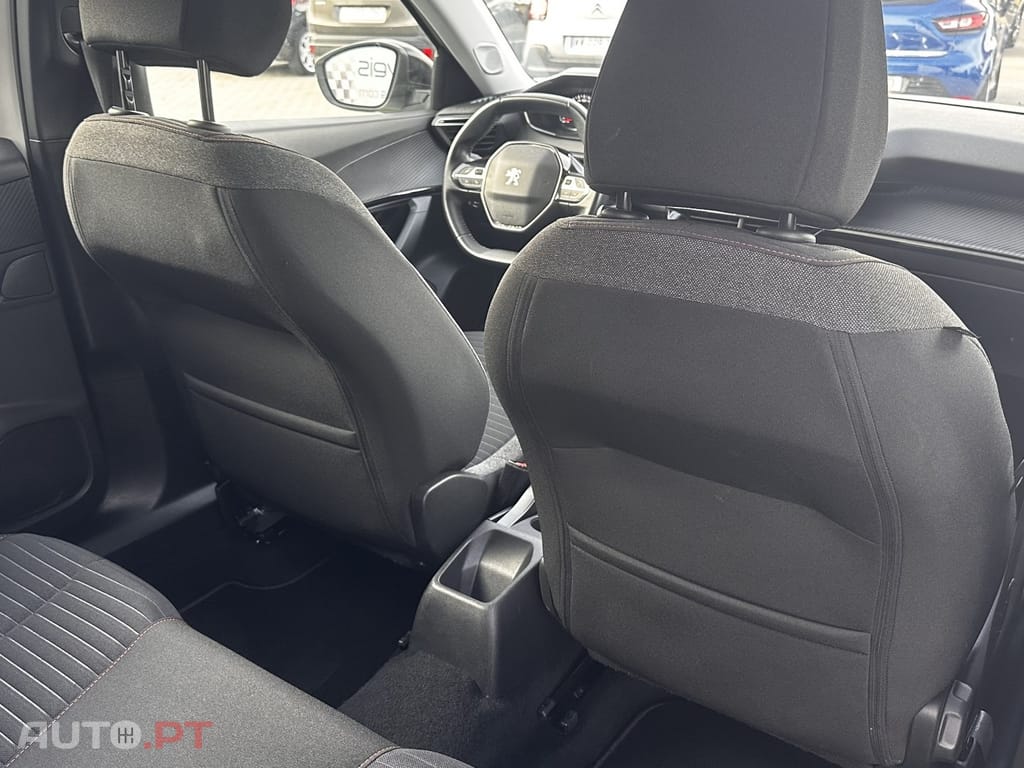 Peugeot 2008 1.2 PureTech Active Pack