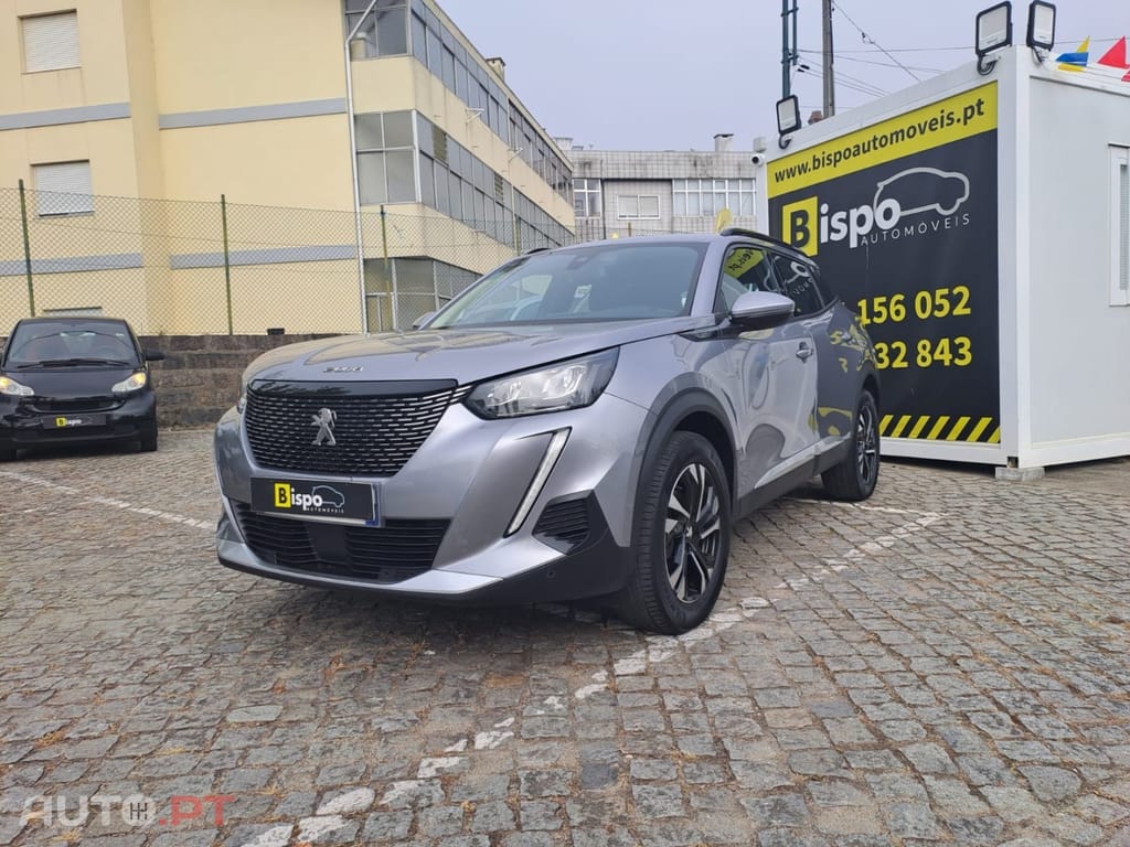 Peugeot 2008 1.2 PureTech Allure