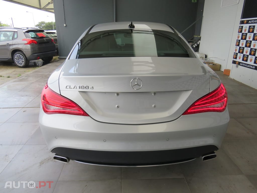 Mercedes-Benz CLA 180 180 D
