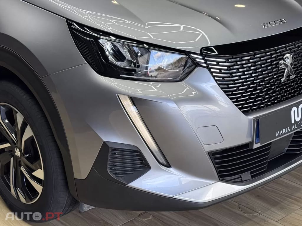 Peugeot 2008 1.2 PureTech Allure Pack