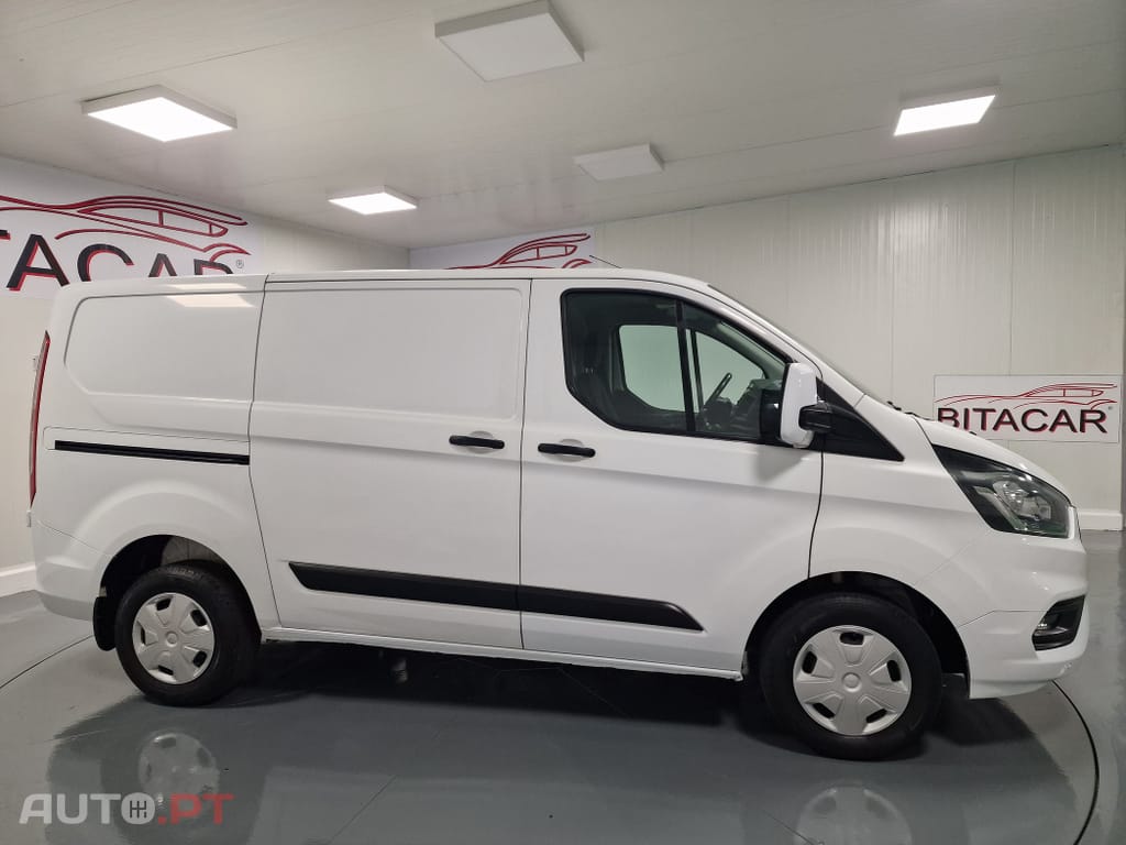 Ford Transit Custom 310L1 2.0 TDCi H1-Tecto Baixo Trend