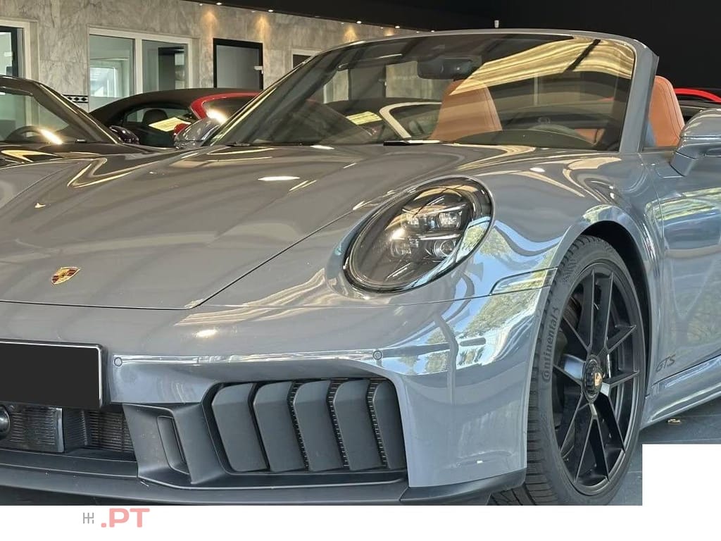 Porsche 992 Carrera GTS