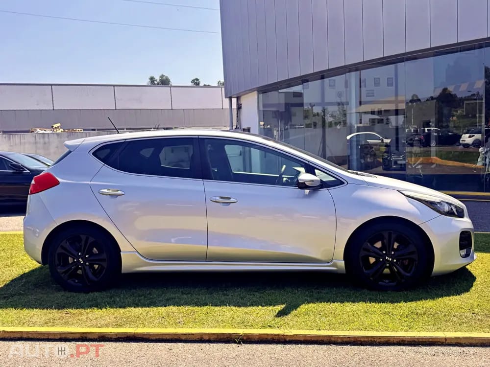 Kia Ceed 1.6 CRDi GT Line