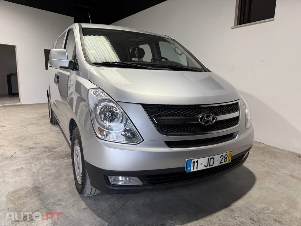 Hyundai H-1 2.5 CRDi