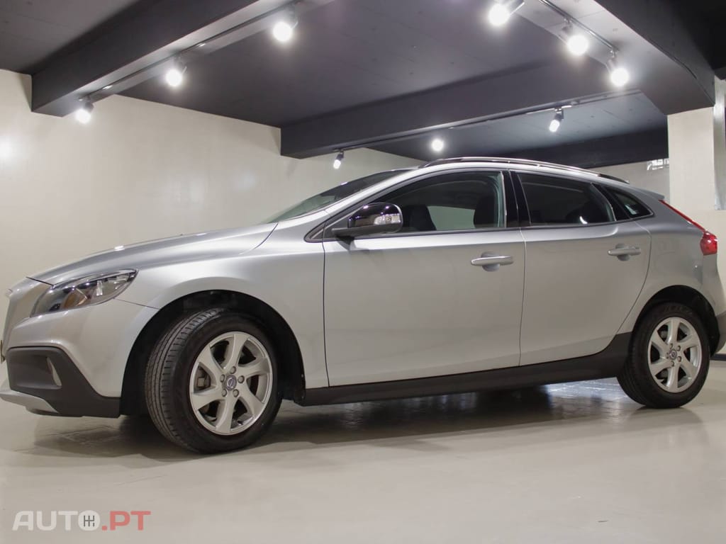 Volvo V40 Cross Country 2.0 D2 Kinetic Geartronic