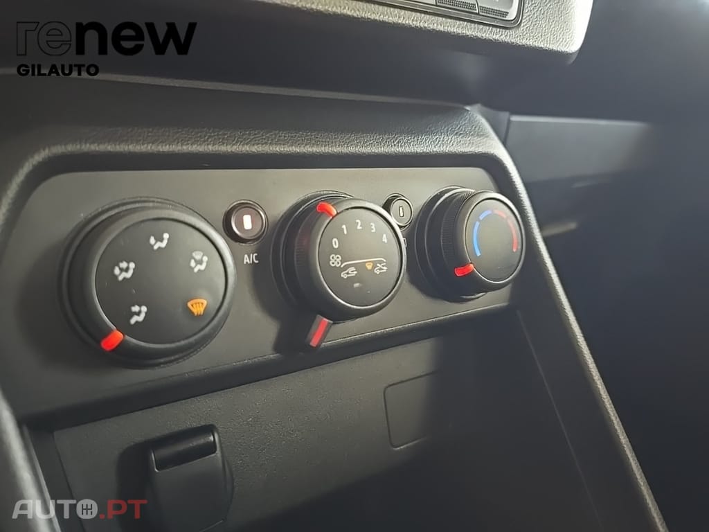 Dacia Sandero STEPWAY ESSENTIAL ECO-G 100