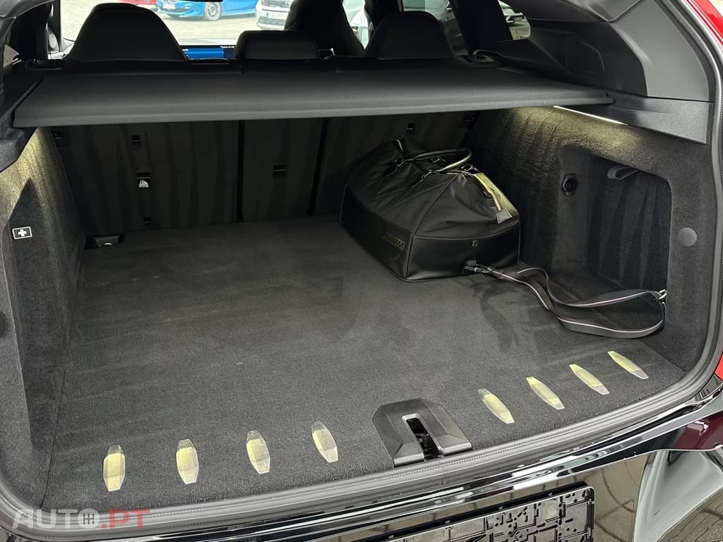 BMW XM PHEV 30kWh Auto