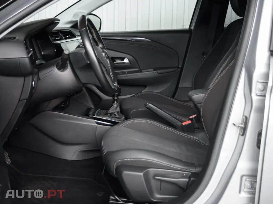 Opel Corsa 1.2 T Business Edition