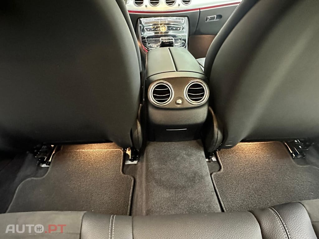 Mercedes-Benz E 300 de AMG Line