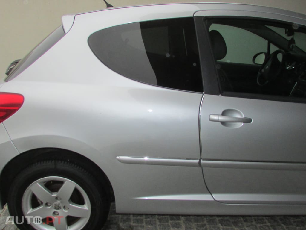 Peugeot 207 Allure