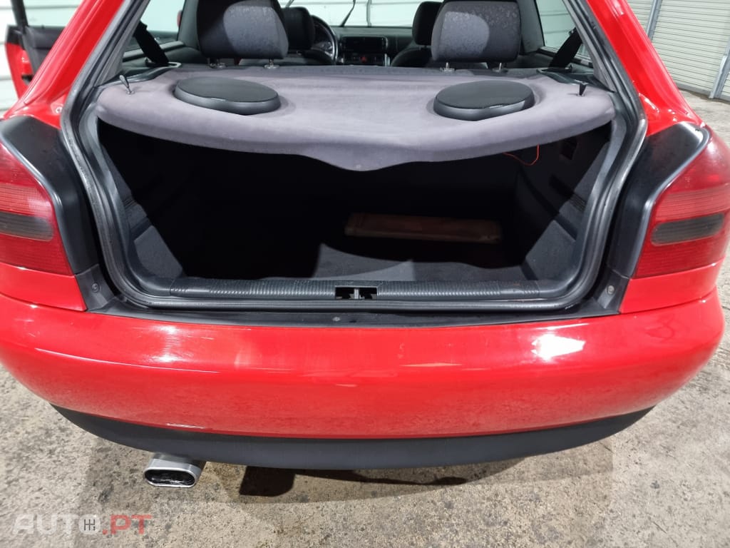 Audi A3 1.6
