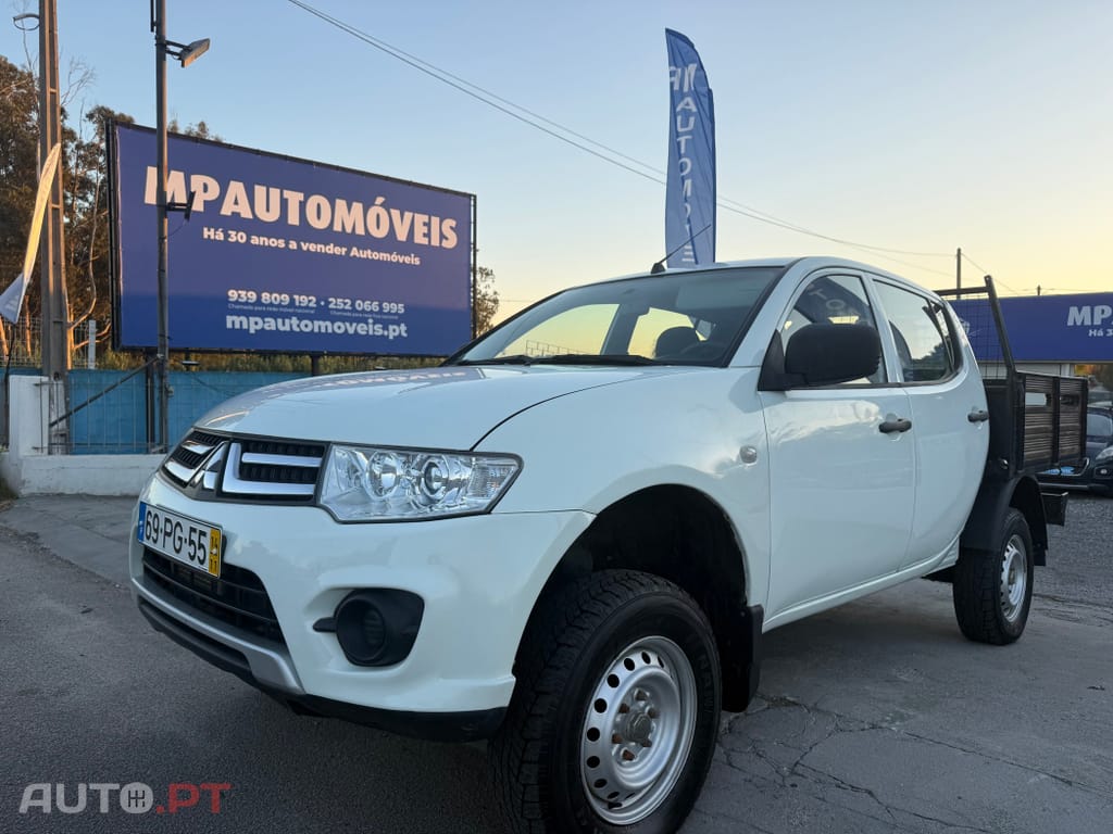 Mitsubishi L200 2.5 DI-D CD Intense 4WD