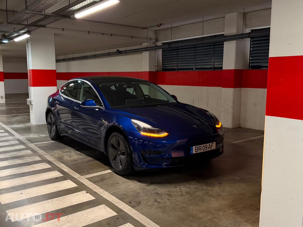 Tesla Model 3 Standard Range Plus RWD