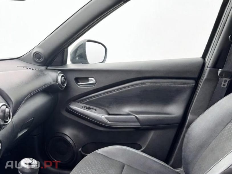 Nissan Juke 1.0 DIG-T N-Connecta