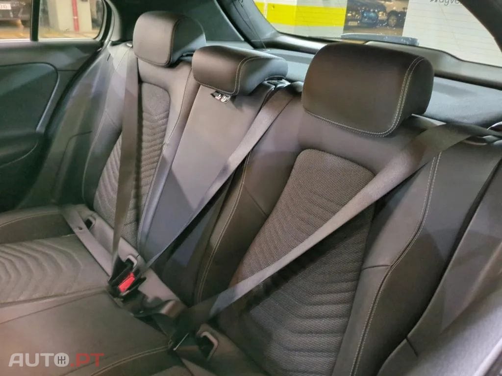 Mercedes-Benz A 250 e Style Plus